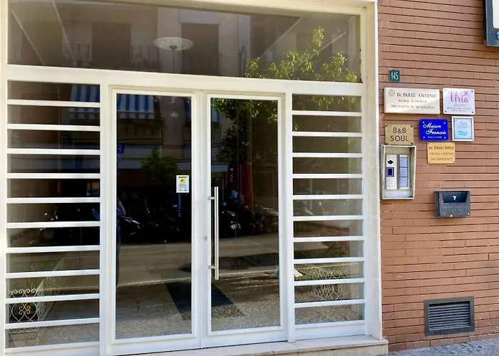 Bluemagi Πανσιόν 4*
